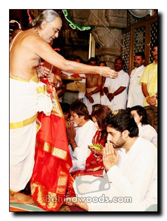 Aish and Abhi at Thirupathi - Gallery