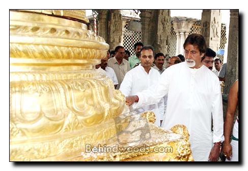 Aish and Abhi at Thirupathi - Gallery