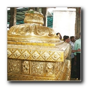 Aish and Abhi at Thirupathi - Gallery