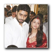 Aish and Abhi at Thirupathi - Gallery