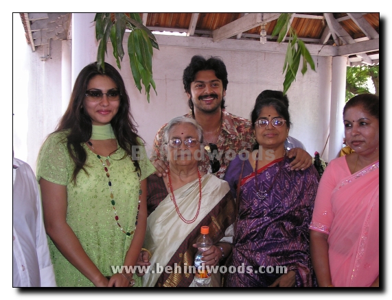 Kizakku Kadarkarai Salai