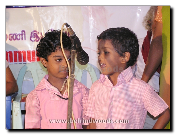 Kamal Fans noble act for social cause gallery