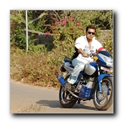 Sillunu Oru Kaadhal Movie Gallery