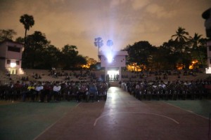 Onaayum Aattukuttiyum Top Movies Of 2013 Behindwoods IIT-M Festival