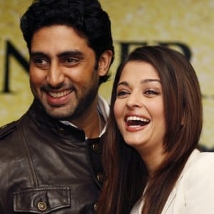 Awesome news: Aishwarya Rai and Abhishek Bachchan pair up together for this biggie