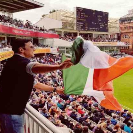 Akshay Kumar apologizes for waving Indian flag upside down in Women’s World Cup finals