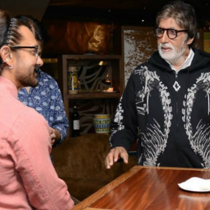 Amitabh Bachchan shares a photo from the sets of Thugs of Hindostan