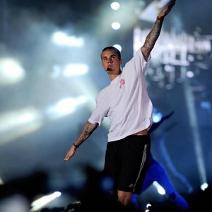 What happened at Justin Bieber concert yesterday?