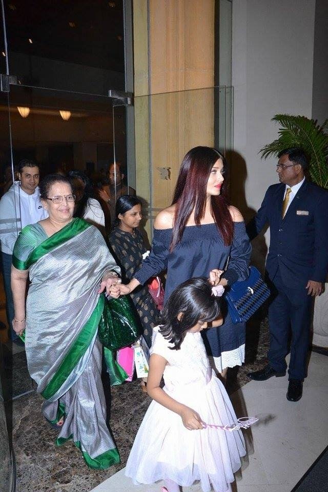 Bachchan Family Spotted At JW Marriott