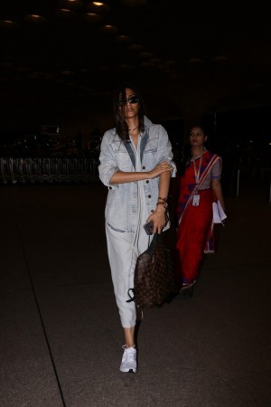Celebs Spotted At Airport
