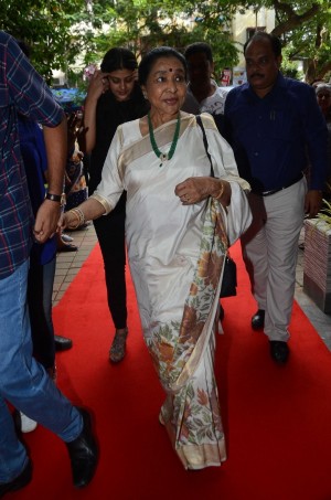 Asha Bhosle (aka) AshaBhosle