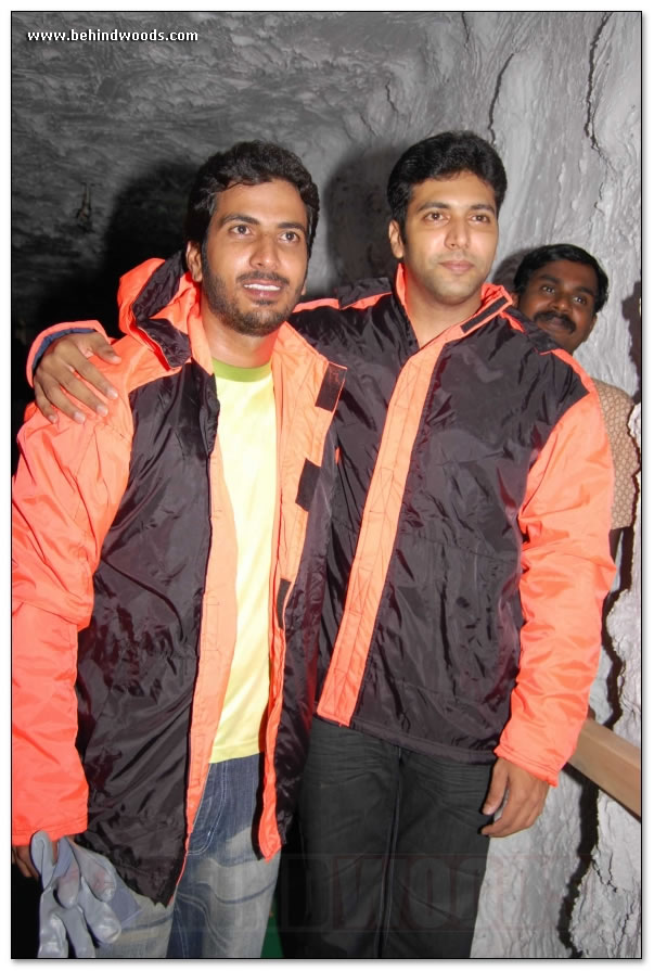 Film stars at Abirami Mega Mall  Images