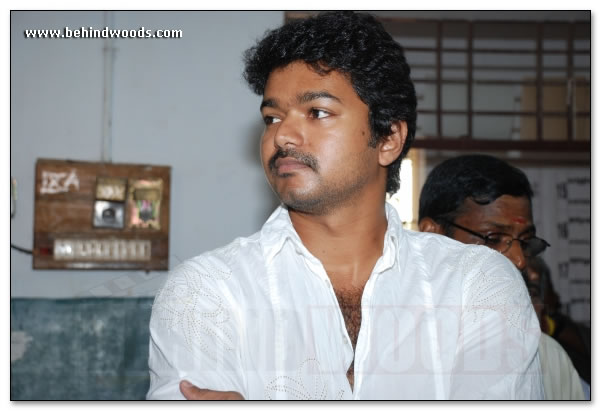 Ajith, Vijay and Sarath Vote - Images