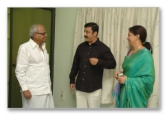 Kamal calls on K Balachander - images 