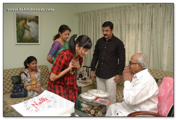 Kamal calls on K Balachander - images 