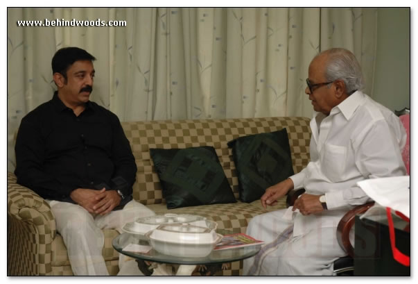 Kamal calls on K Balachander - images 