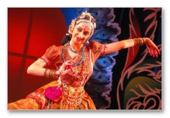 Classical performance by Seemans nieces - Images