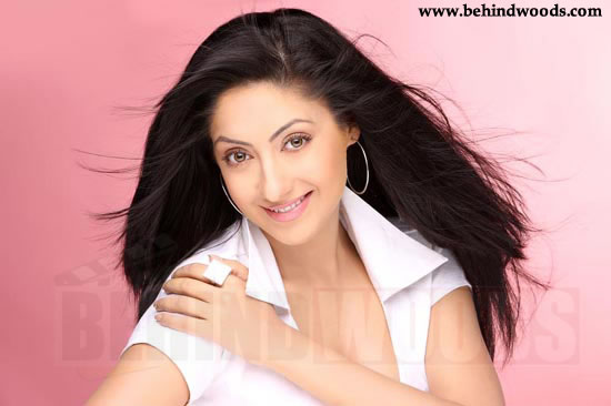 Actress Gurleen Chopra -  Images