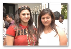 Kamal & Prabhudeva inaugurate dance school - Images