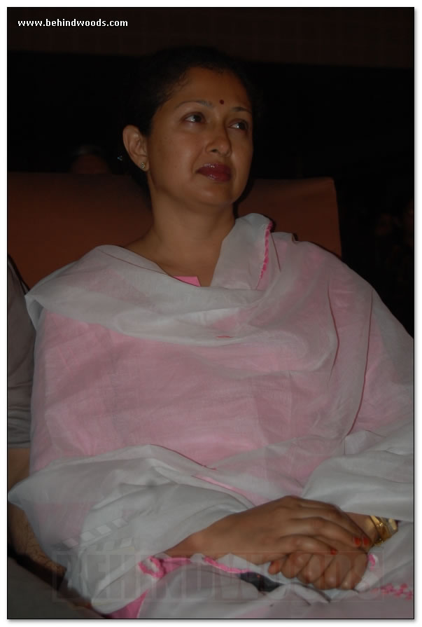 Kamal Haasan-Gauthami for K. Balachander - Images