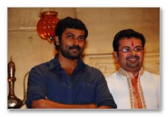 Kavya Madhavan Nishal Chandran- Wedding Reception Gallery