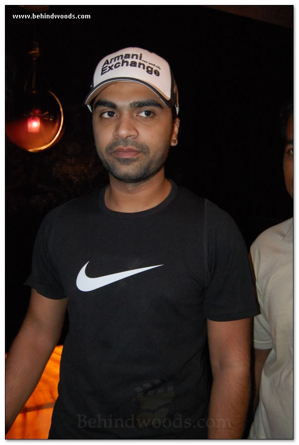 Naan Kadavul Premiere Show - Images