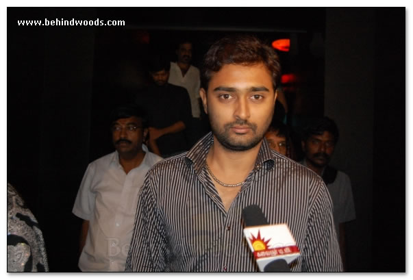 Naan Kadavul Premiere Show - Images