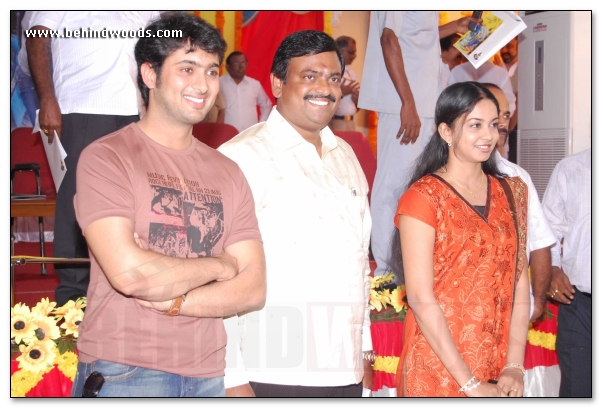 Nee Indri Naan Illai Movie Launch: Images