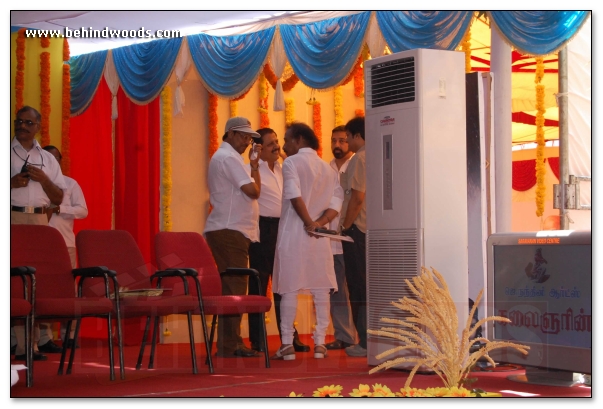 Nee Indri Naan Illai Movie Launch: Images