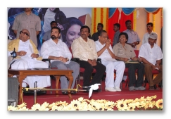 Nee Indri Naan Illai Movie Launch: Images