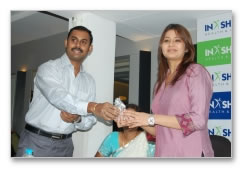 Star couples launch gym - images