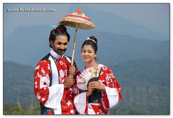 Sarithiram Movie Images