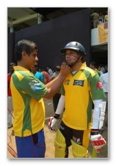 Star Cricket - images