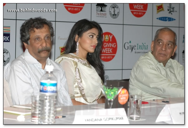 Suriya/Shriya experience the Joy of Giving - images