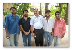 Vaamanan Team Meet - Images