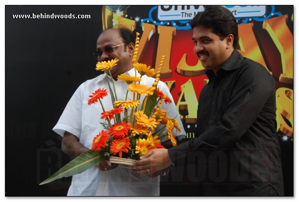 Vijay awards bus flagged off - Images