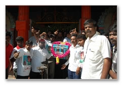 Villu - Fans frenzy - images