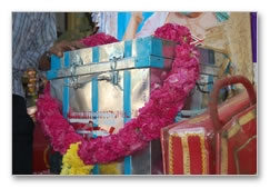 Villu - Fans frenzy - images