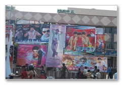 Villu - Fans frenzy - images