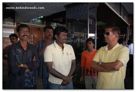 Villu - Fans frenzy - images