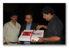 Yaavarum Nalam Audio launch - Gallery