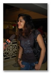 Yaavarum Nalam Premiere Show At Inox Theatre - Images