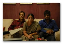 Yavarum Nalam Movie - Images