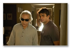 Yavarum Nalam Movie - Images