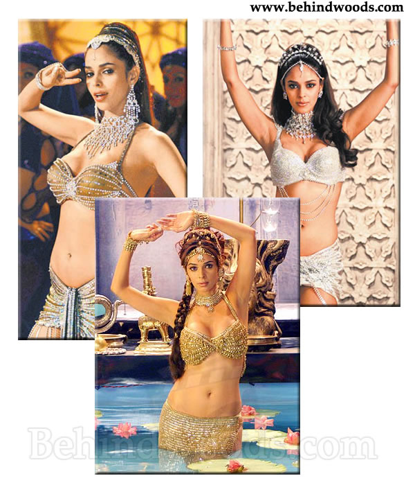 Hi Five for Mallika Sherawat! - Images