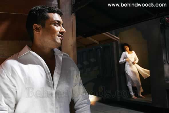vaaranam aayiram : Images