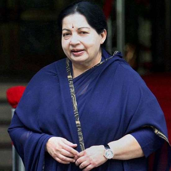 Jayalalithaa sufferes cardiac arrest