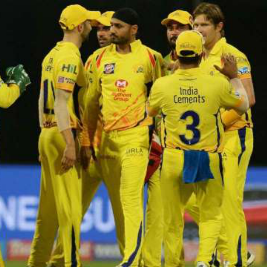HEAD to HEAD: Matches – 17, KXIP – 7, CSK – 10