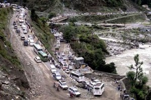 14,000 pilgrims stuck after landslide