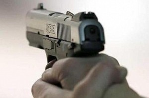 8-year-old shoots sis dead while playing with dad's pistol